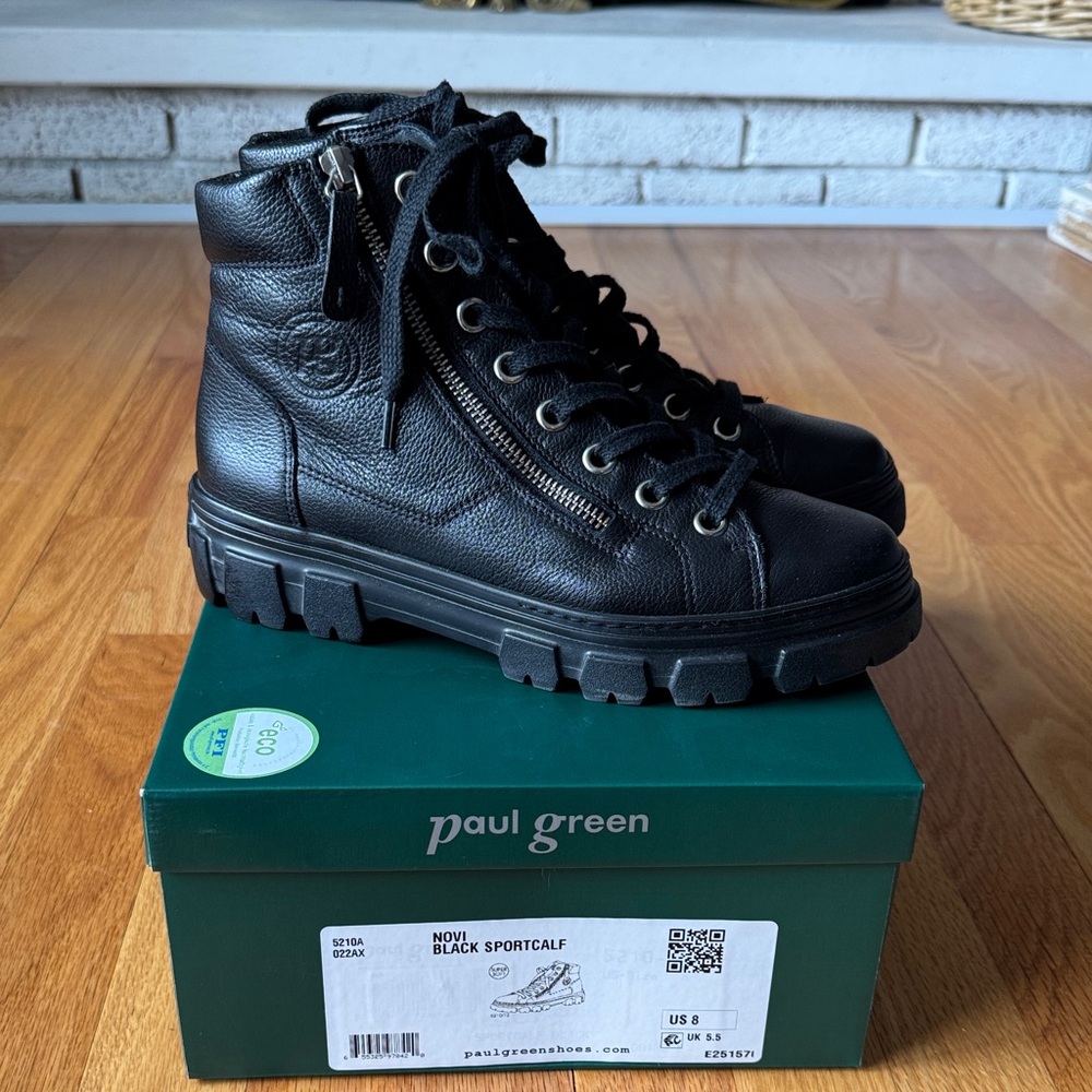 Paul Green Black Leather Lug-Sole Lace-Up Ankle Boots